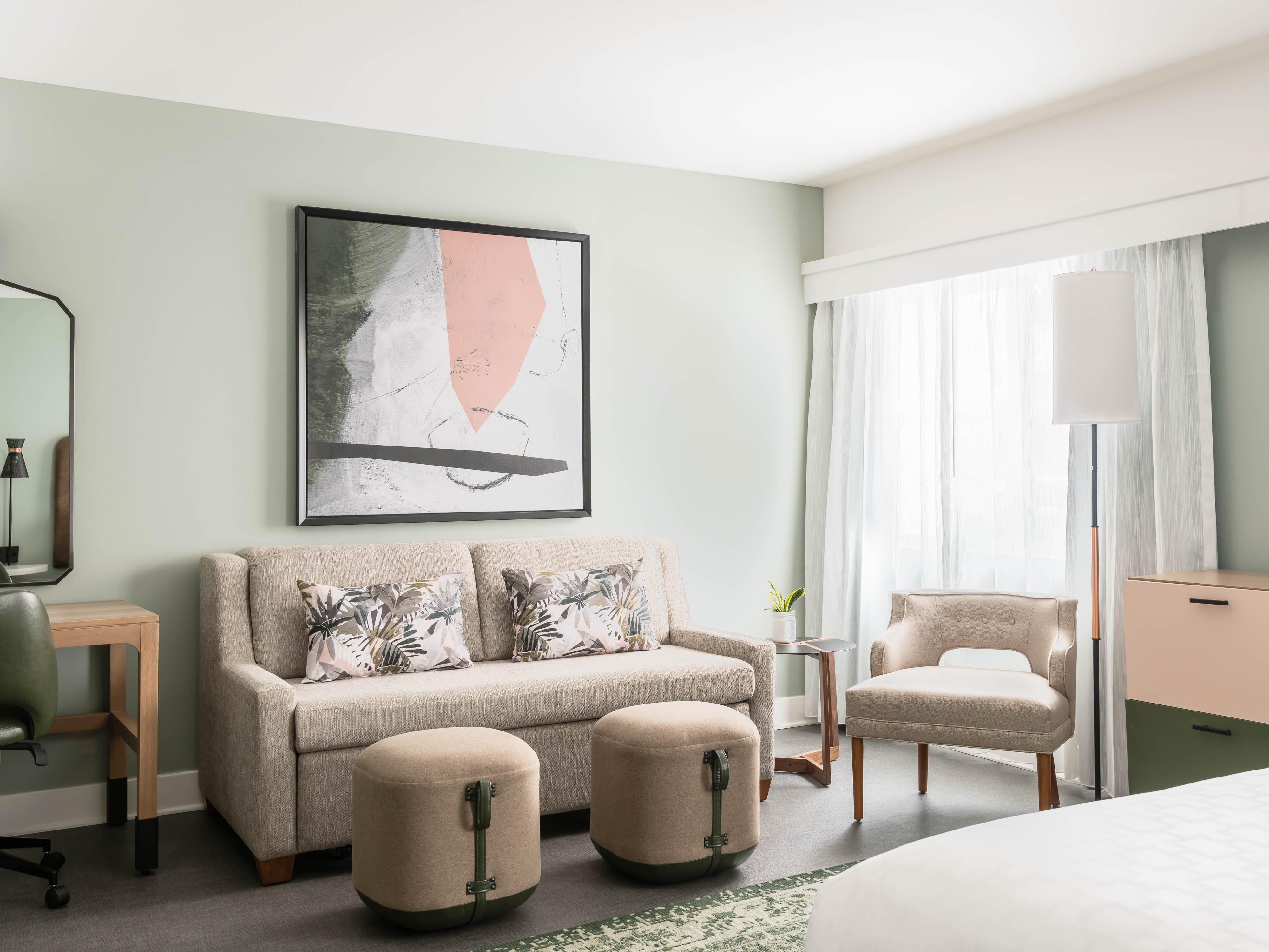 Express West End By Ihg Hotel 3*